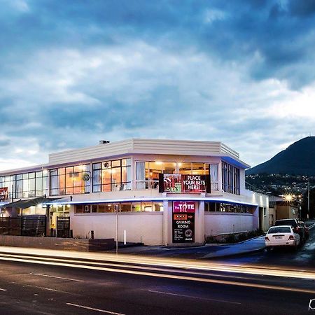 ナイトキャップ アット カーライル ホテル Derwent Park エクステリア 写真